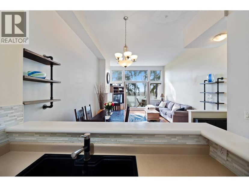 5 3586 RAINIER PLACE, Vancouver, photo 4