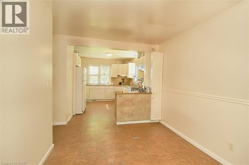 7381 AIRPORT Road E, Glanbrook, photo 7