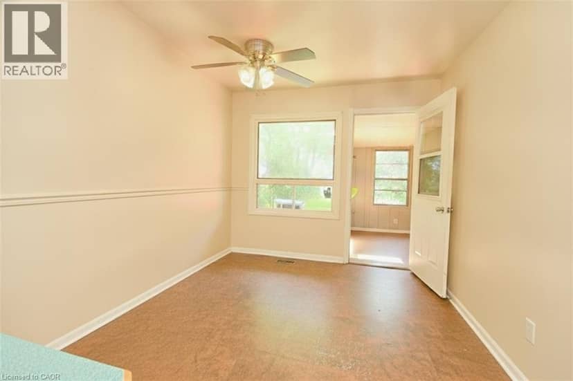 7381 AIRPORT Road E — photo 9 of 28