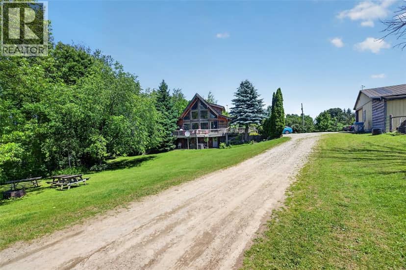 41073 Londesboro Road, Clinton, photo 2