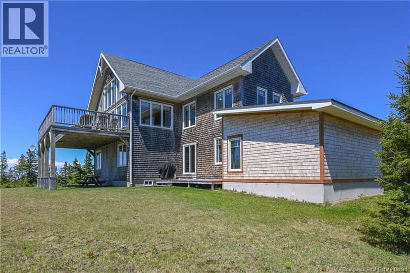 449 Gauvin Street — photo 4 of 40