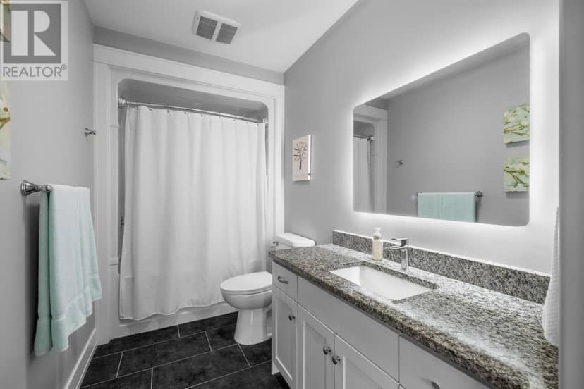 305 204 Shakespeare Drive — photo 21 of 40