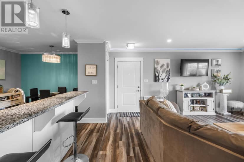 305 204 Shakespeare Drive — photo 5 of 40