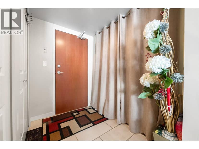 806 814 ROYAL AVENUE, New Westminster, photo 3