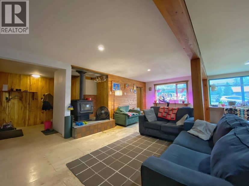 4225 12TH AVENUE, New Hazelton, photo 8