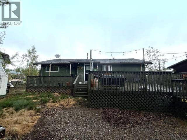 603 Yates Crescent — photo 15 of 18