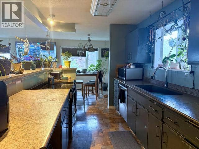 603 Yates Crescent, Faro, photo 7