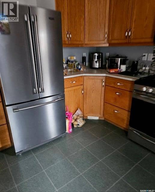 414 1st STREET E — photo 4 of 23