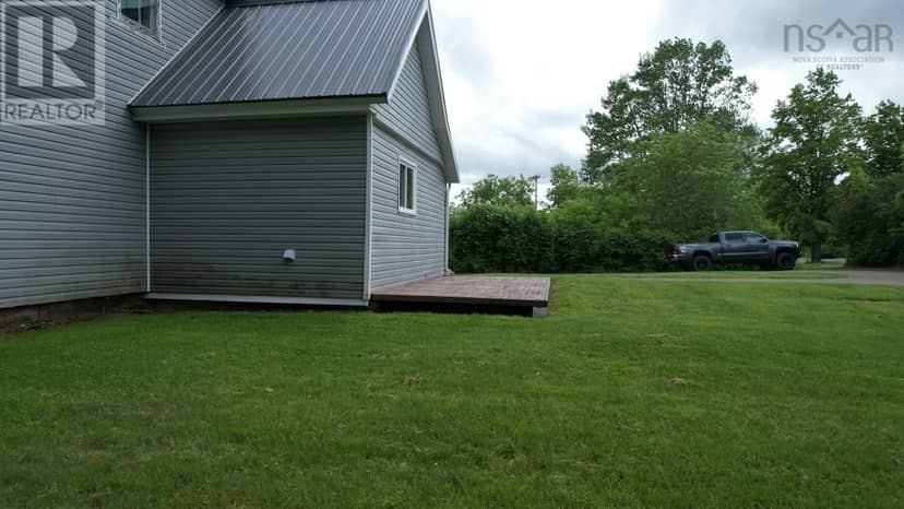 167 Lower Main Street — photo 11 of 40