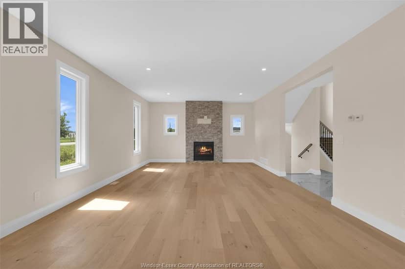4509 Ursula — photo 15 of 40