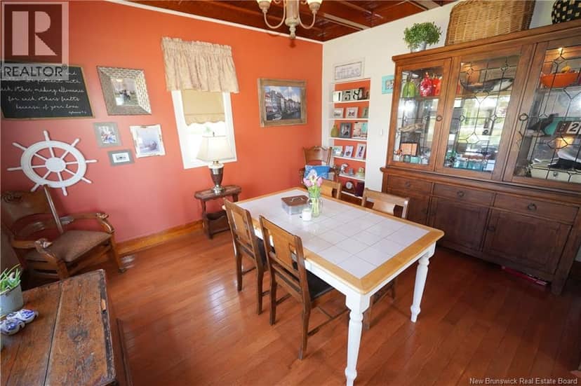 14 Thoroughfare Road — photo 15 of 40