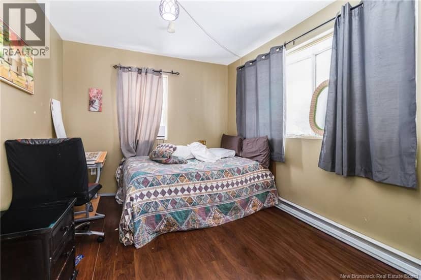 490 Golf Street — photo 15 of 27