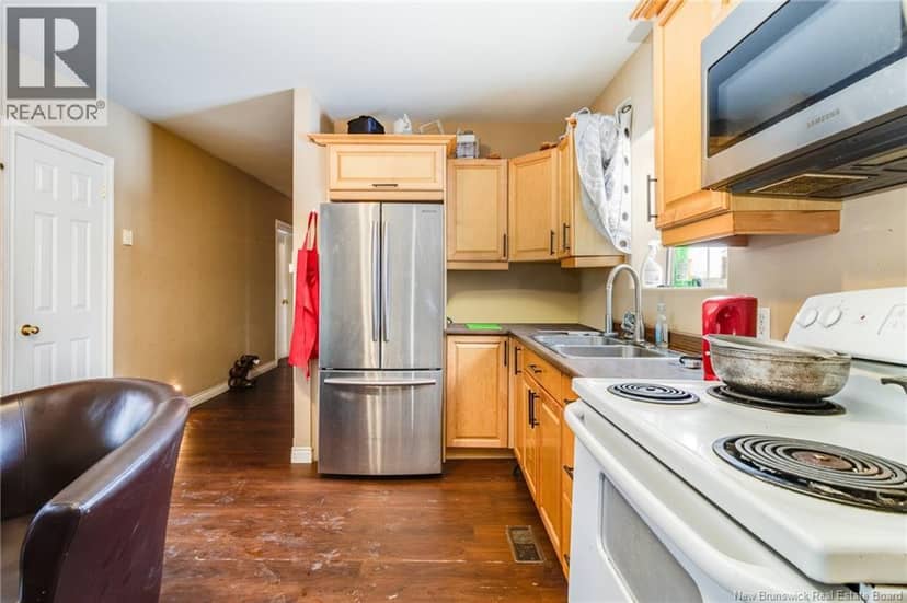 490 Golf Street — photo 23 of 27
