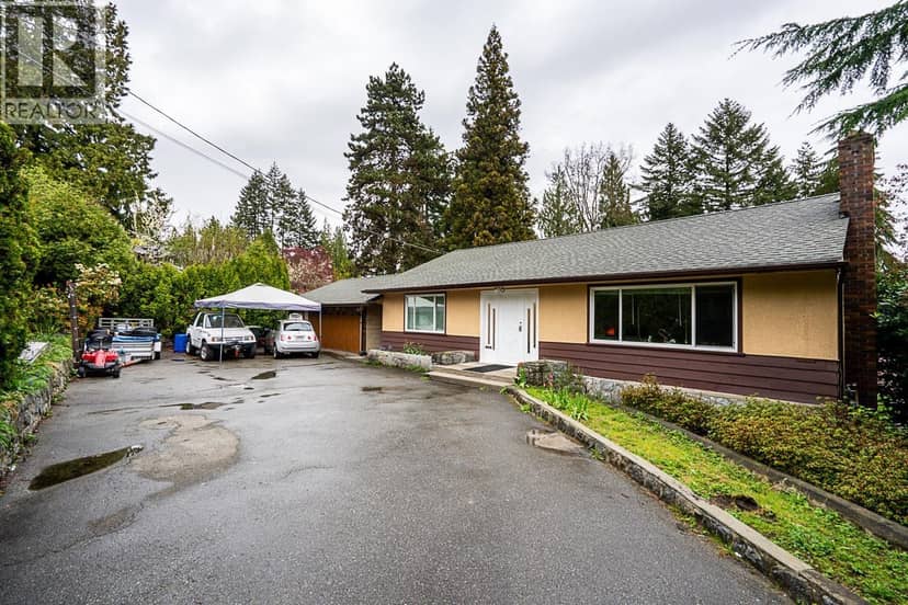 1440 MOUNTAIN HIGHWAY, North Vancouver, photo 2