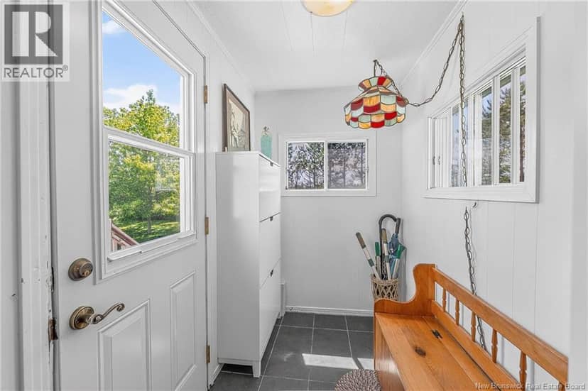 709 Mowat Drive, Saint Andrews, photo 4