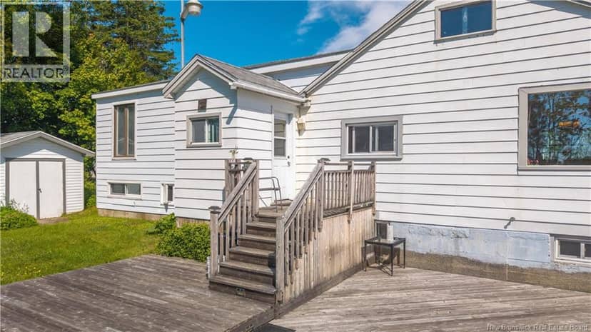 709 Mowat Drive — photo 26 of 34
