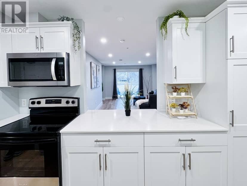 305 24 Gilbert Drive — photo 14 of 32