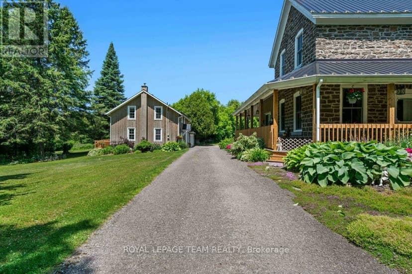 10095 Shaw Road — photo 3 of 40