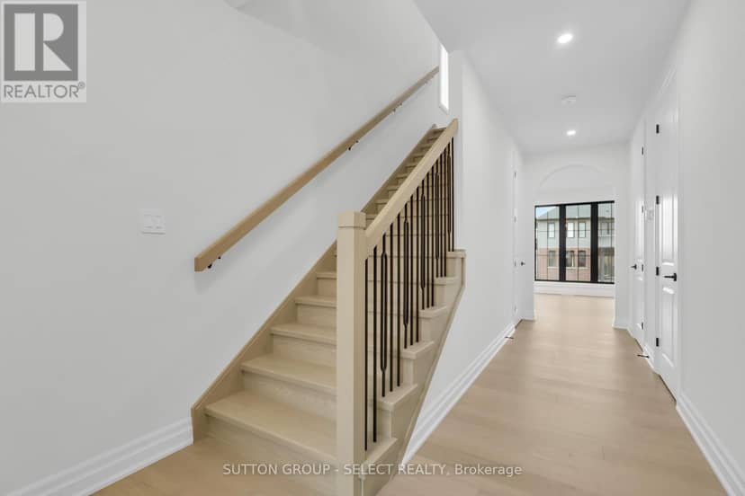 8 Purple Beech Street — photo 29 of 33