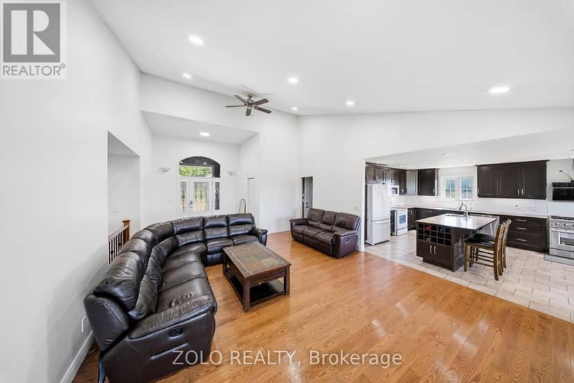2150 Woodburn Road — photo 6 of 40