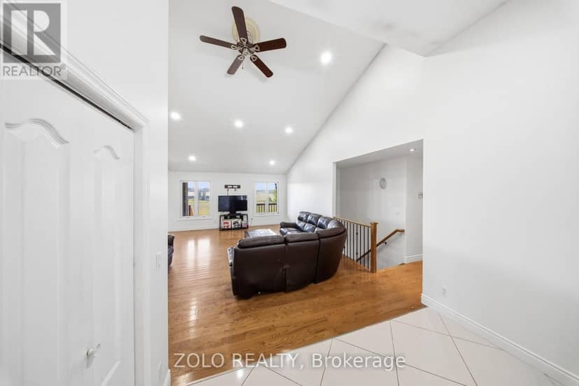 2150 Woodburn Road — photo 5 of 40
