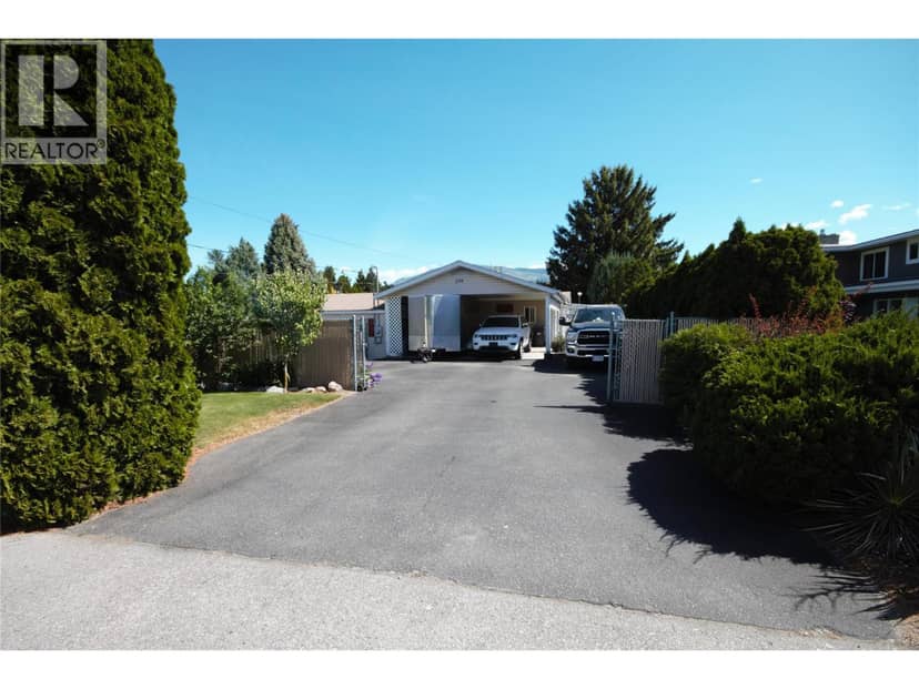 270 Road 2, Oliver