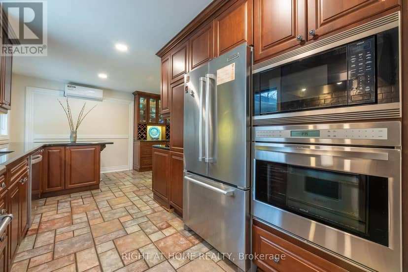 120 Wright Street — photo 21 of 33