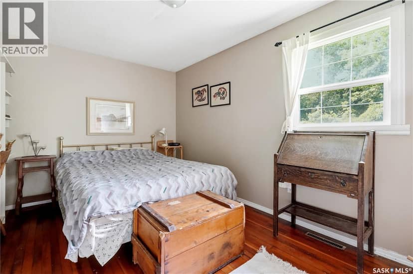 6 Kinsley ROAD — photo 10 of 29