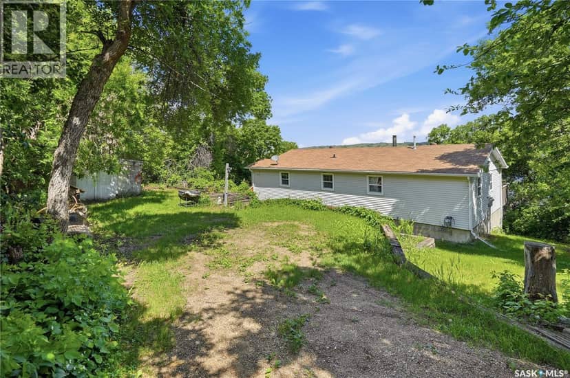 6 Kinsley ROAD — photo 3 of 29