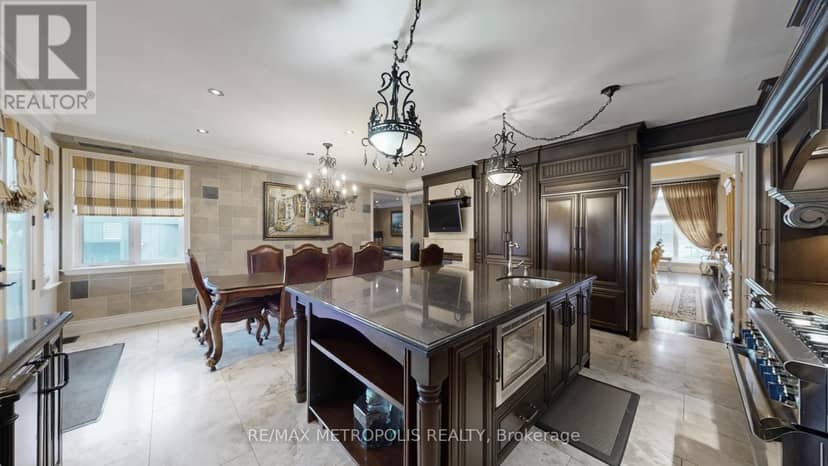 51 Babak Boulevard — photo 13 of 40