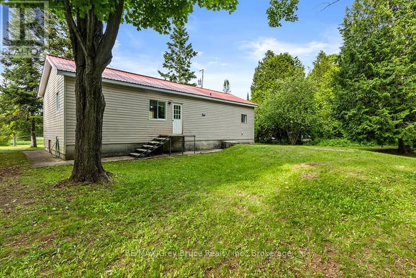 335 Pike Bay Road — photo 8 of 40