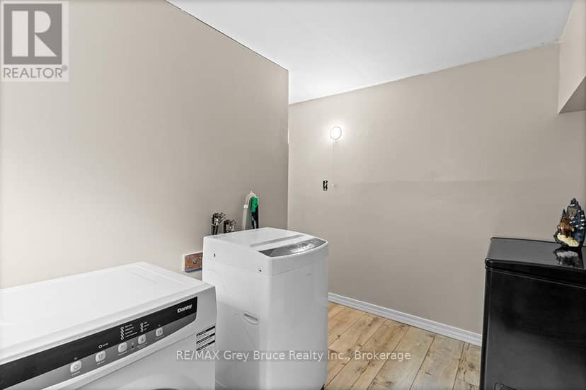 335 Pike Bay Road — photo 24 of 40