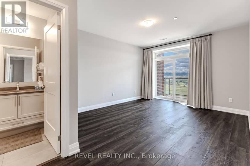 605 - 830 Megson Terrace — photo 12 of 22