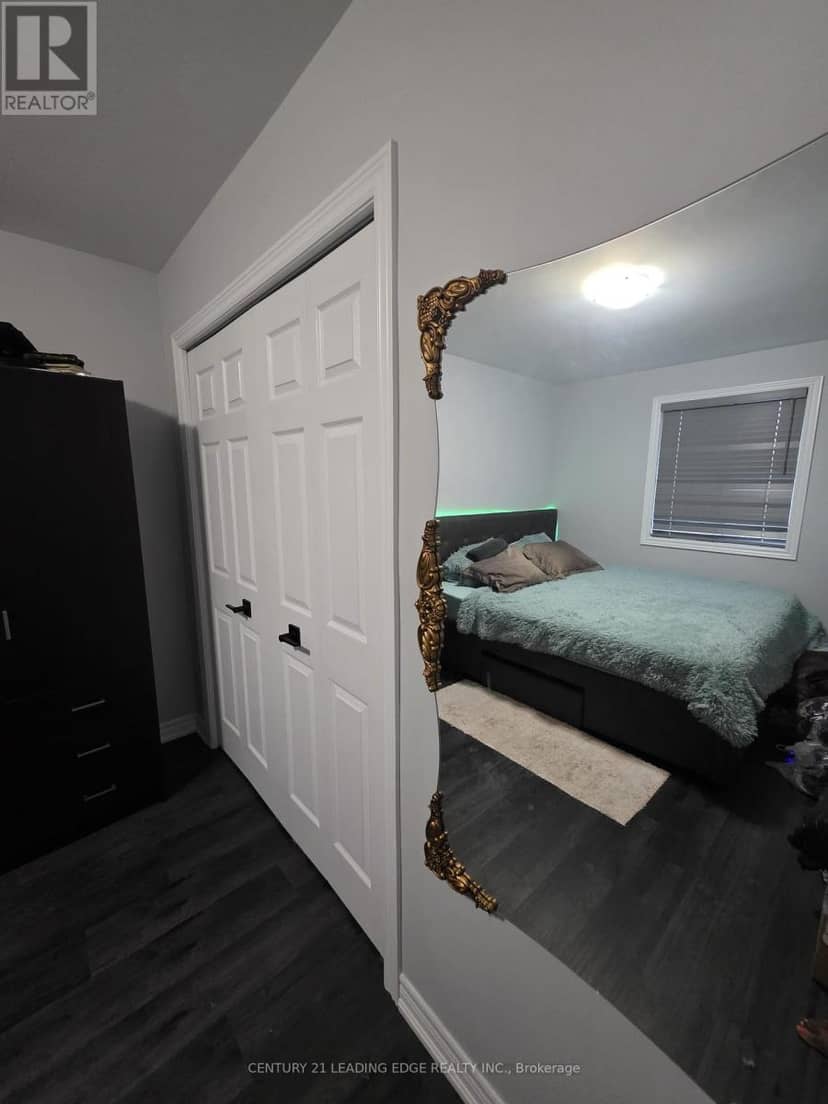 152 Mary Street — photo 13 of 21