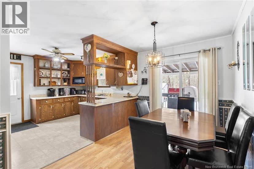 64 Maple Street, Chipman, photo 2