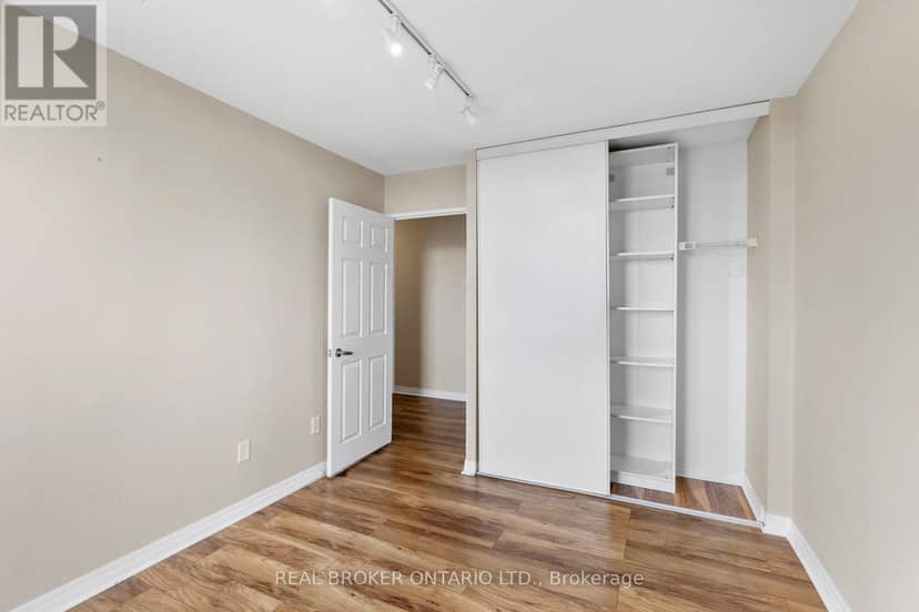 1603 - 30 Malta Avenue — photo 24 of 40