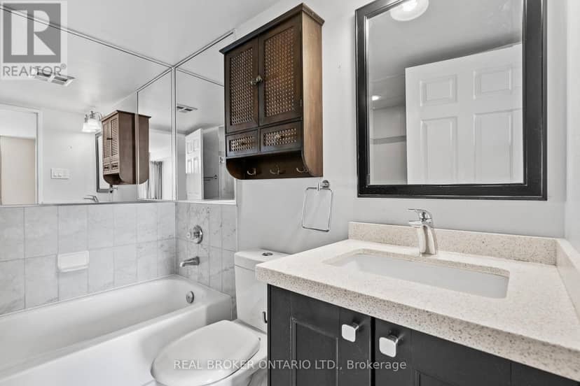 1603 - 30 Malta Avenue — photo 35 of 40