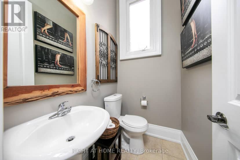 10 - 120 Bronte Road — photo 20 of 40