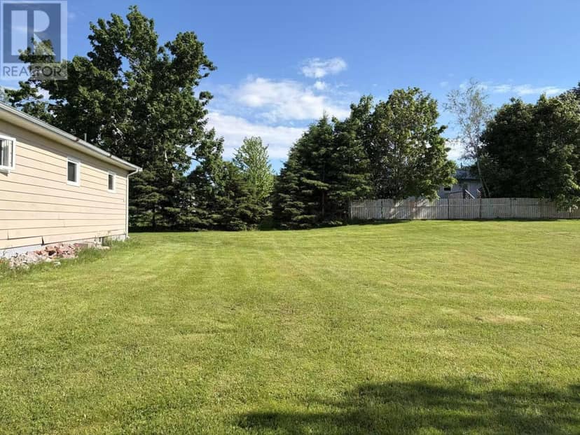 51-53 MATWOOD Drive — photo 21 of 22