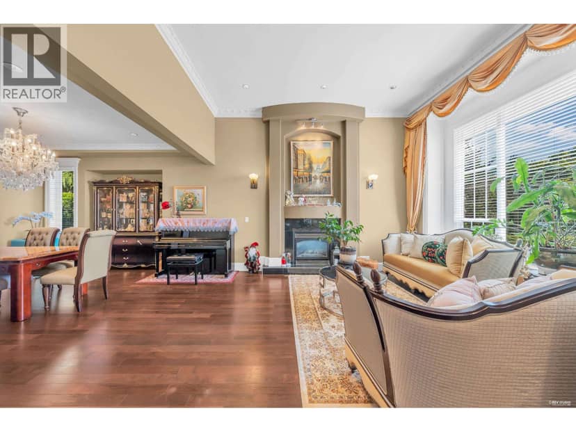 717 Shaw Avenue, Coquitlam, photo 4