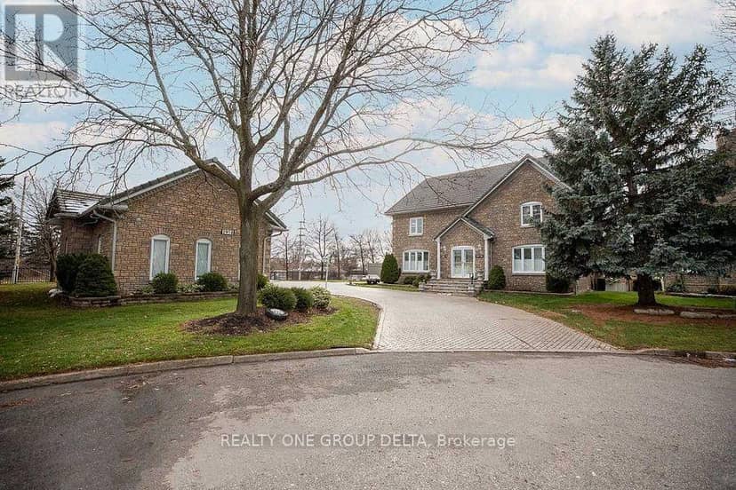 1918 Royal Credit Boulevard — photo 4 of 26