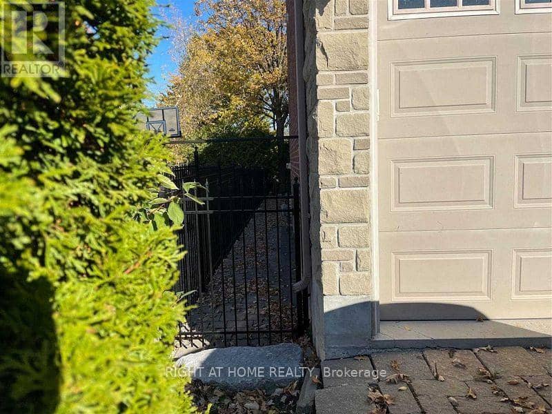 5A Pearson Avenue — photo 2 of 30