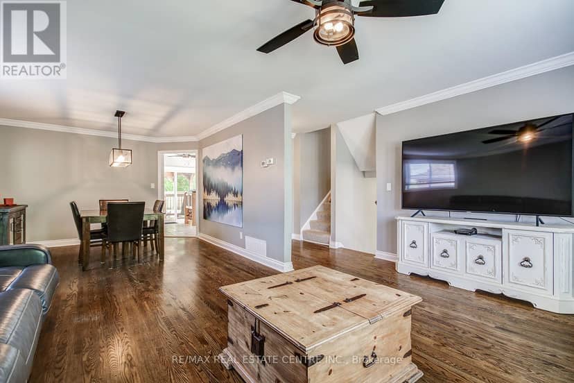 200 Delrex Boulevard — photo 9 of 33
