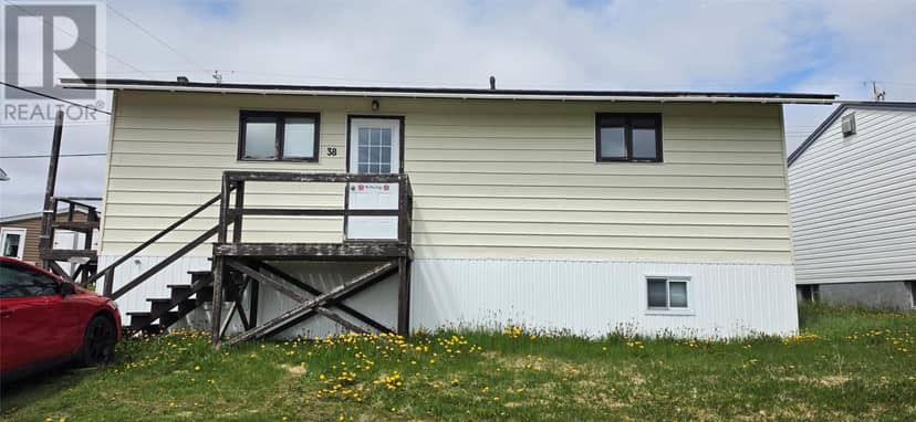 38 Fairview Drive, St. Lawrence, photo 2