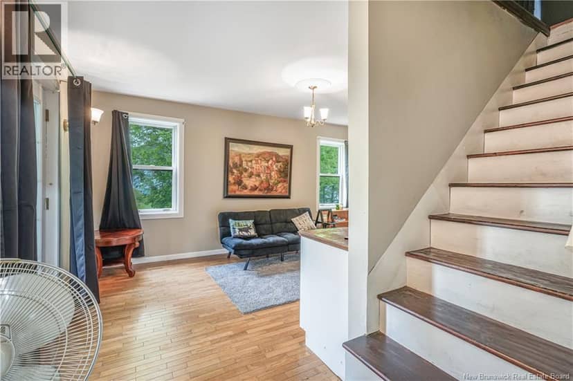 205 Upper Kent Road — photo 17 of 35