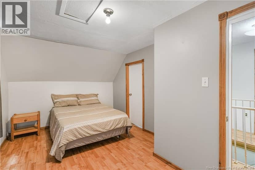 205 Upper Kent Road — photo 24 of 35