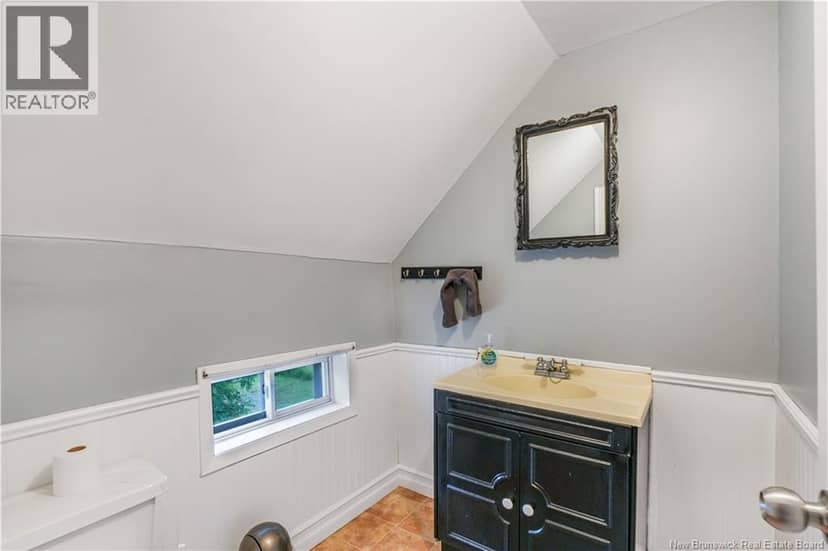 205 Upper Kent Road — photo 26 of 35