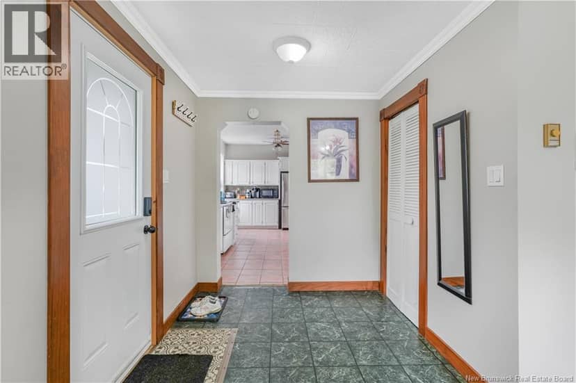 205 Upper Kent Road — photo 6 of 35