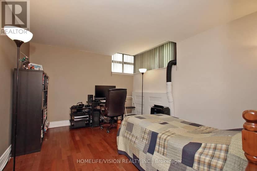 Unit # B1 - 1840 Bathurst Street — photo 4 of 18