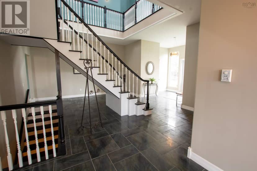 51 Doctors Lane — photo 12 of 40